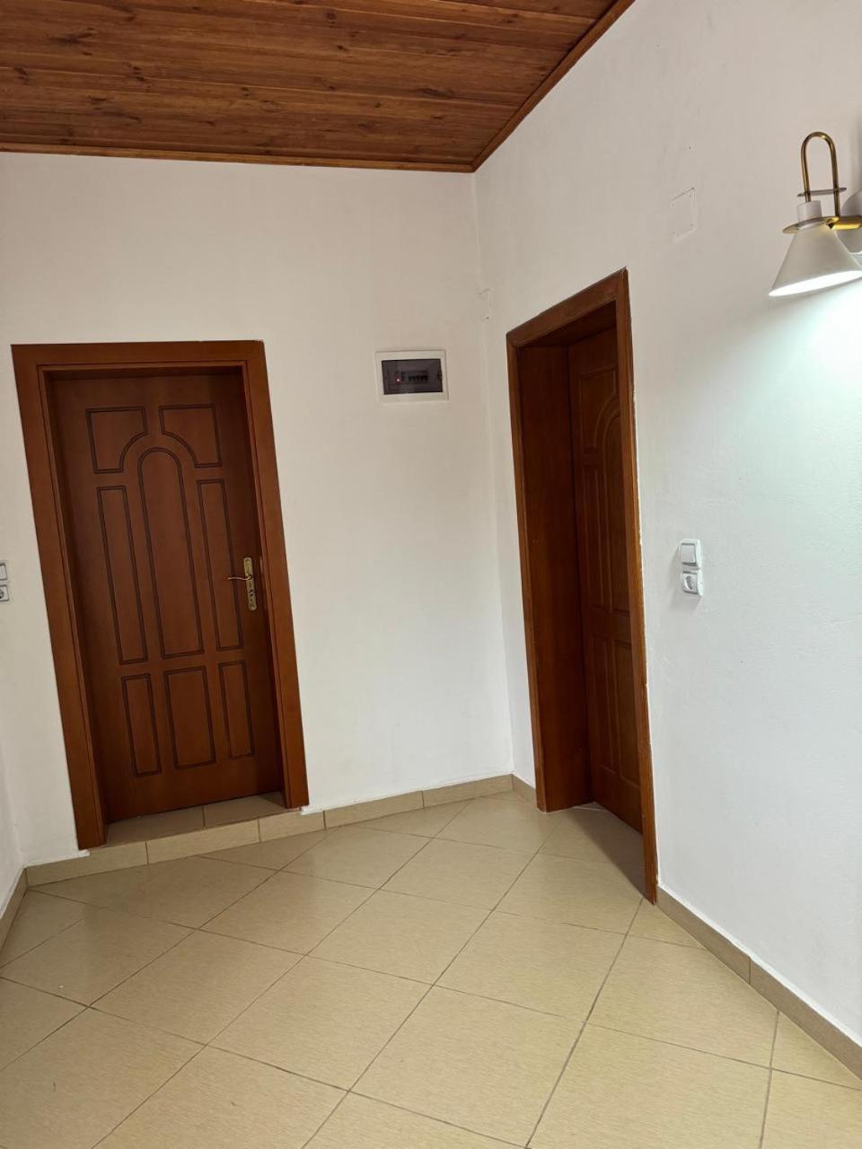 Villa Zefi Rrenc Papaj Ngoại thất bức ảnh